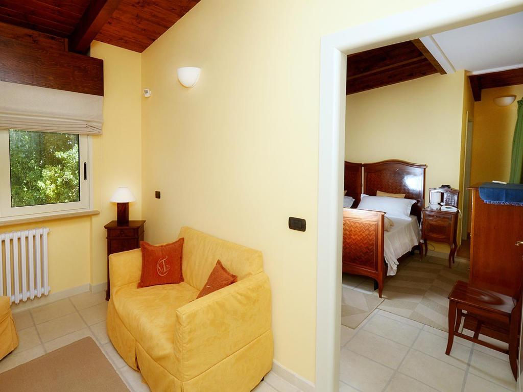 Tenuta Monaci La Murra Carmiano  Quarto foto